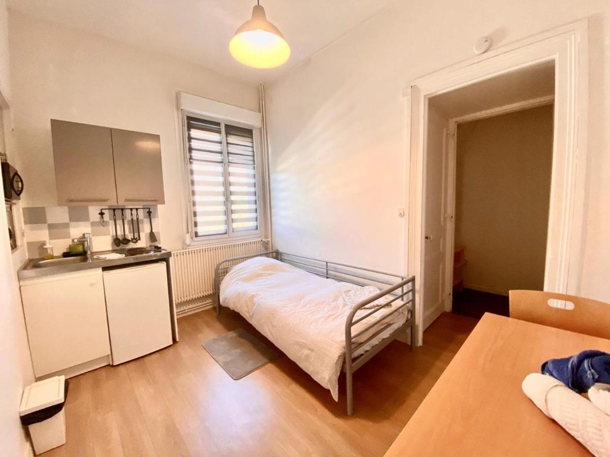 Petit Studio Confortable Pour Une Personne - 038 Rouen Exterior foto
